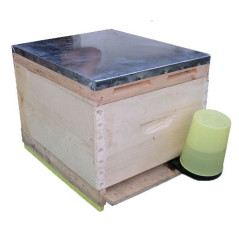 Podkarmiaczka wlotkowa 1,8 kg